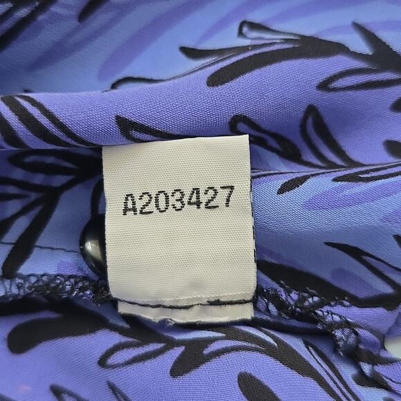 Bob Mackie Art To Wear Womens Sz XL 100% Silk Blue and Black Button Down Top - Picture 13 of 15